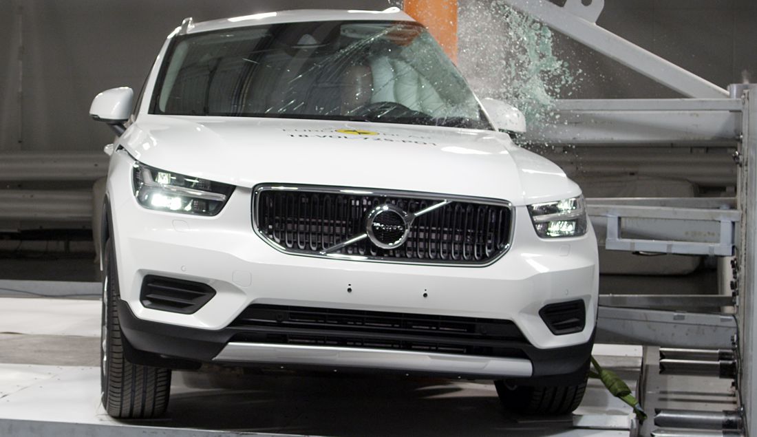 Volvo XC40 оценки безопасности Euro NCAP